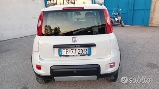 Fiat Panda 1.3 mjt-4X4-full-2013