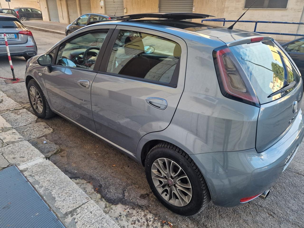 Fiat Punto 1.3 MJT II S&S 95 CV 5 porte Sport