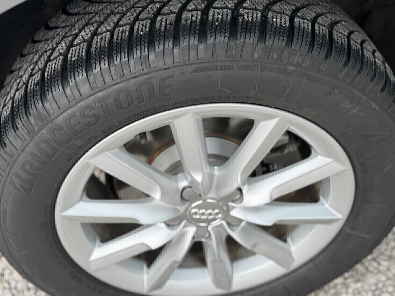 Audi Q3 2.0 TDI S tronic 90.000 Km !