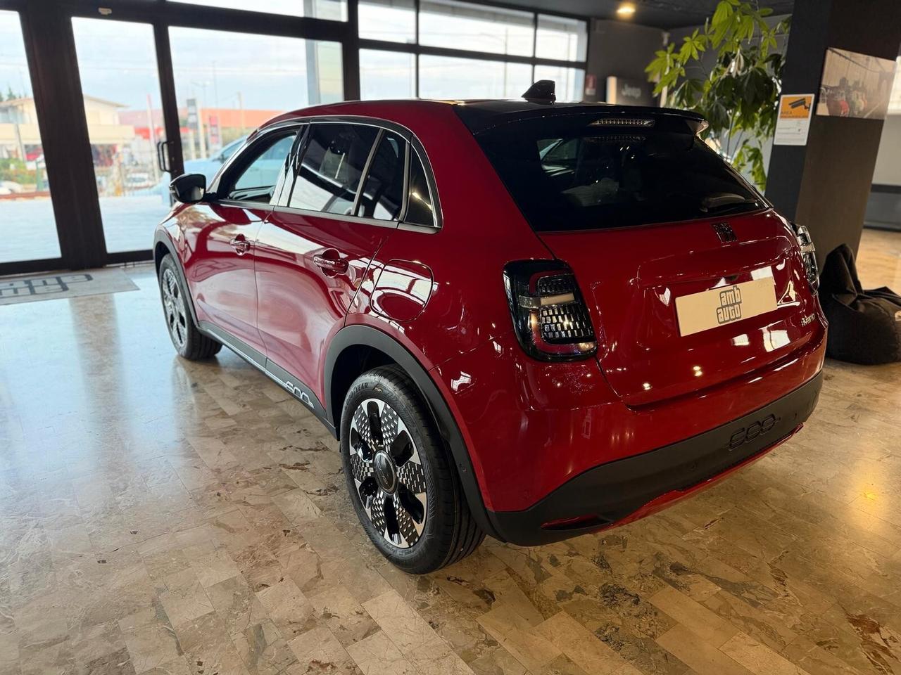 Fiat 600 Hybrid 110 CV DCT MHEV La Prima