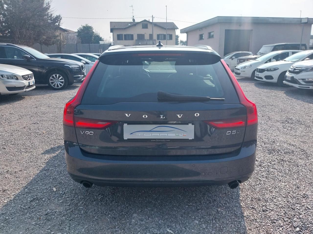 Volvo V90 D5 AWD Geartronic Business Plus