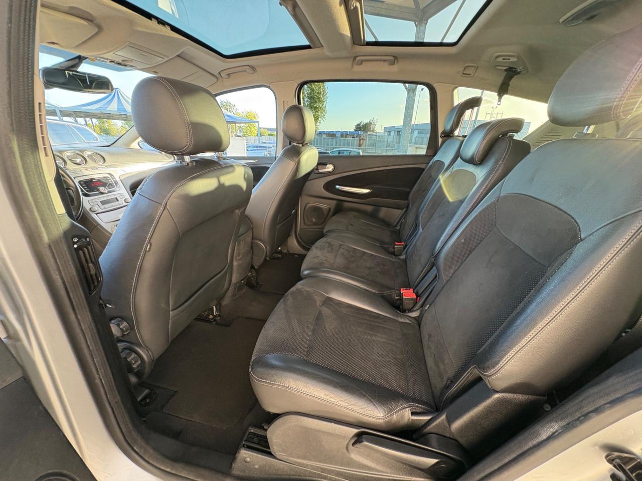 Ford S-Max 2.0 TDCi 140CV Titanium 7 POSTI!