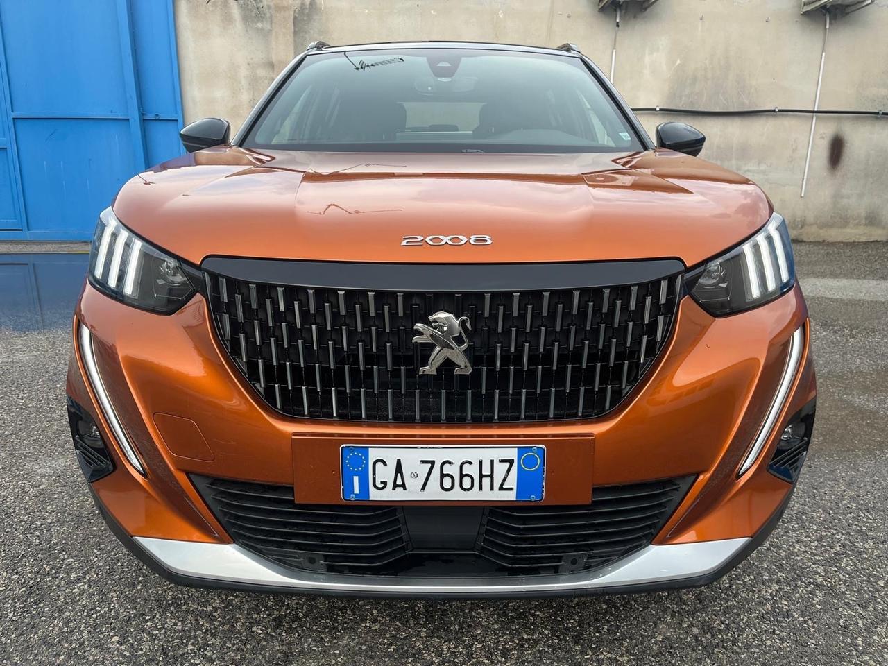 Peugeot 2008 gt line-1.5 hdi - km 57000-2020