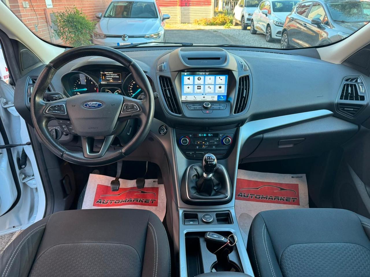 Ford Kuga 1.5 TDCI 120 CV 2WD Titanium