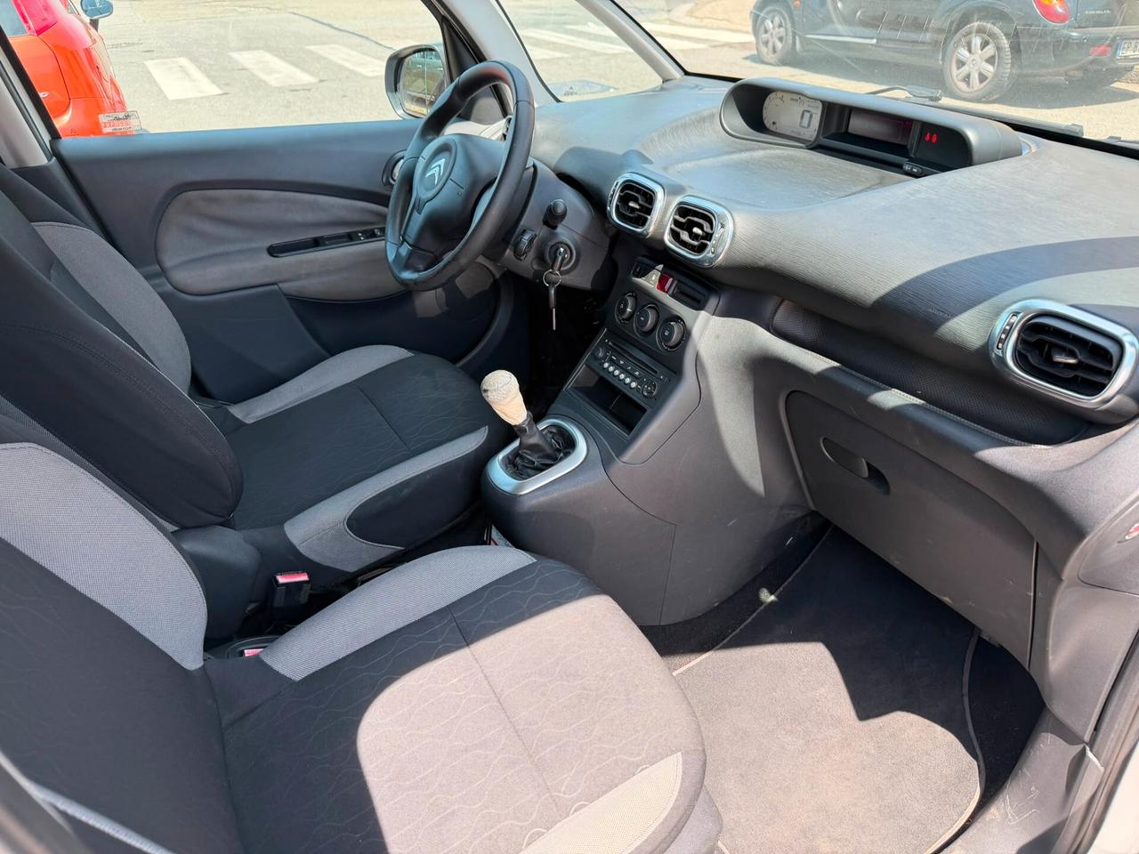 Citroen C3 Picasso 1.4 VTi 95 Exclusive Limited 2
