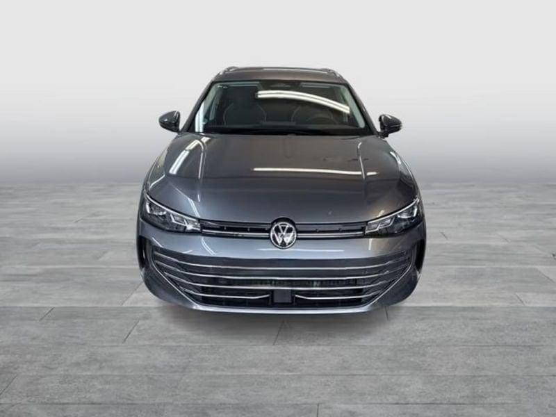 Volkswagen Passat Variant 2.0 TDI SCR EVO 110kW Business DSG LED NAVI ACC 360 CAMERA GANCIO TRAINO