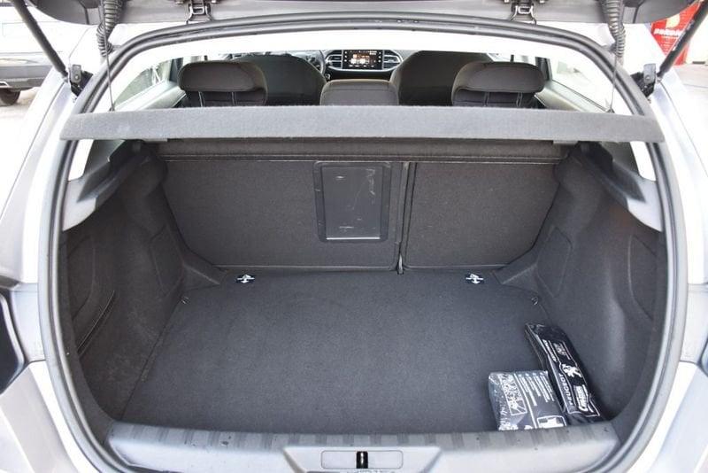 Peugeot 308 BlueHDi 100 S&S Business *NAVIGATORE*