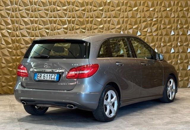 Mercedes-benz B 200 CDI Premium