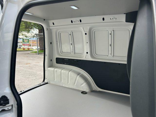 VOLKSWAGEN Caddy 1.4 TGI Furgone Prezzo finale non + iva