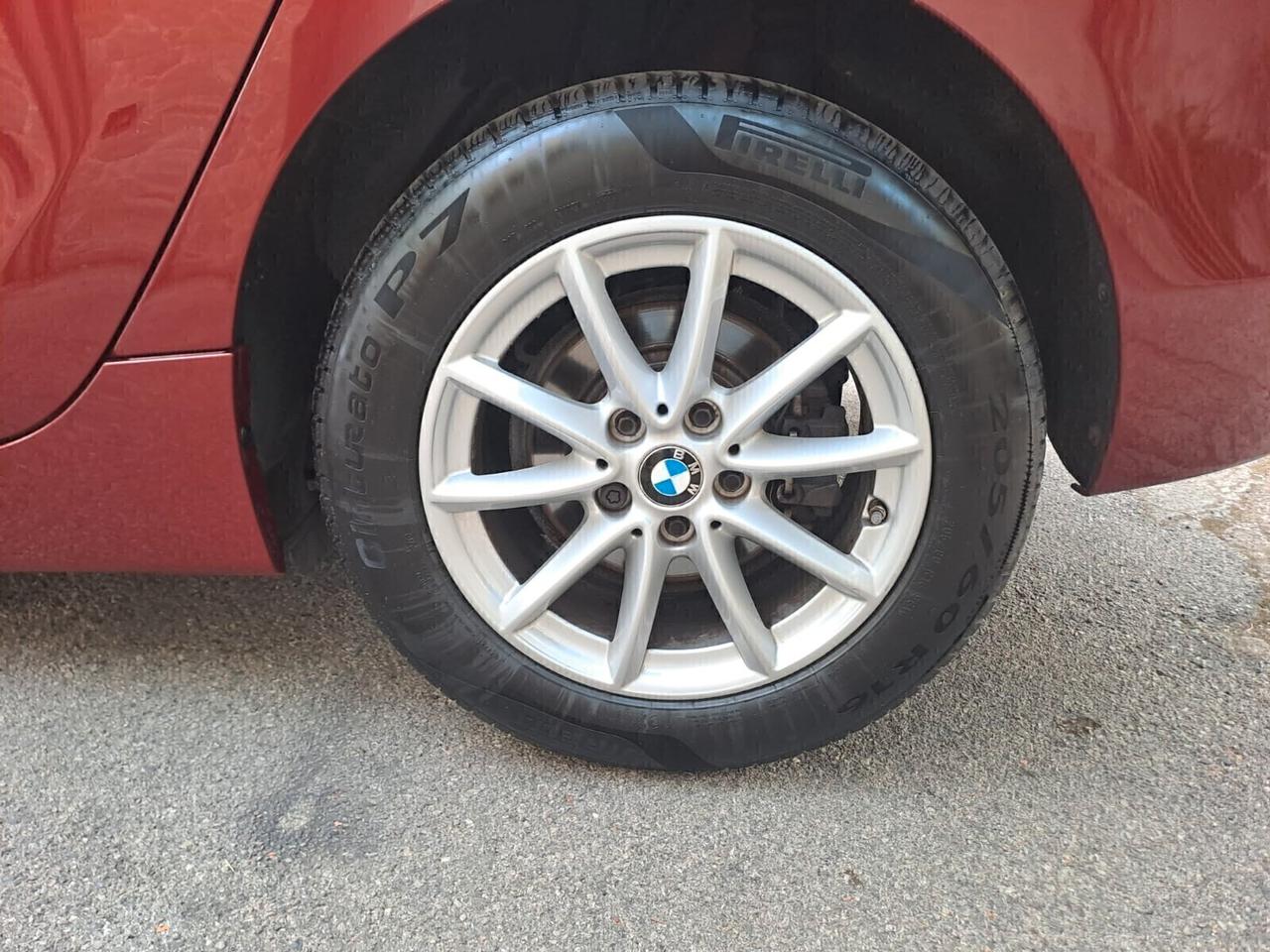 Bmw 216d 2020 garantita