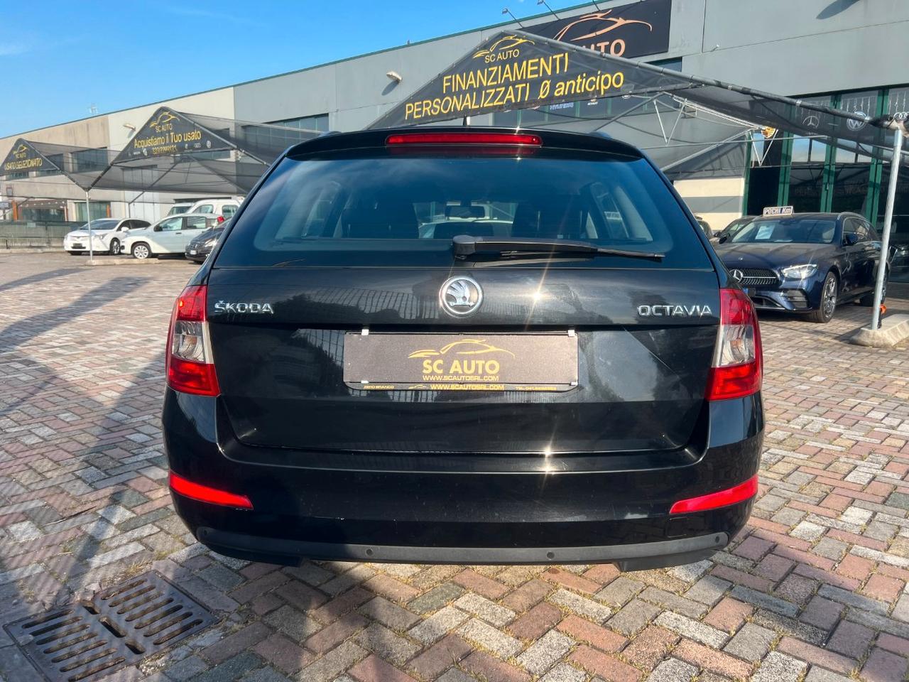 Skoda Octavia Wagon 1.6 tdi cr Elegance 105cv