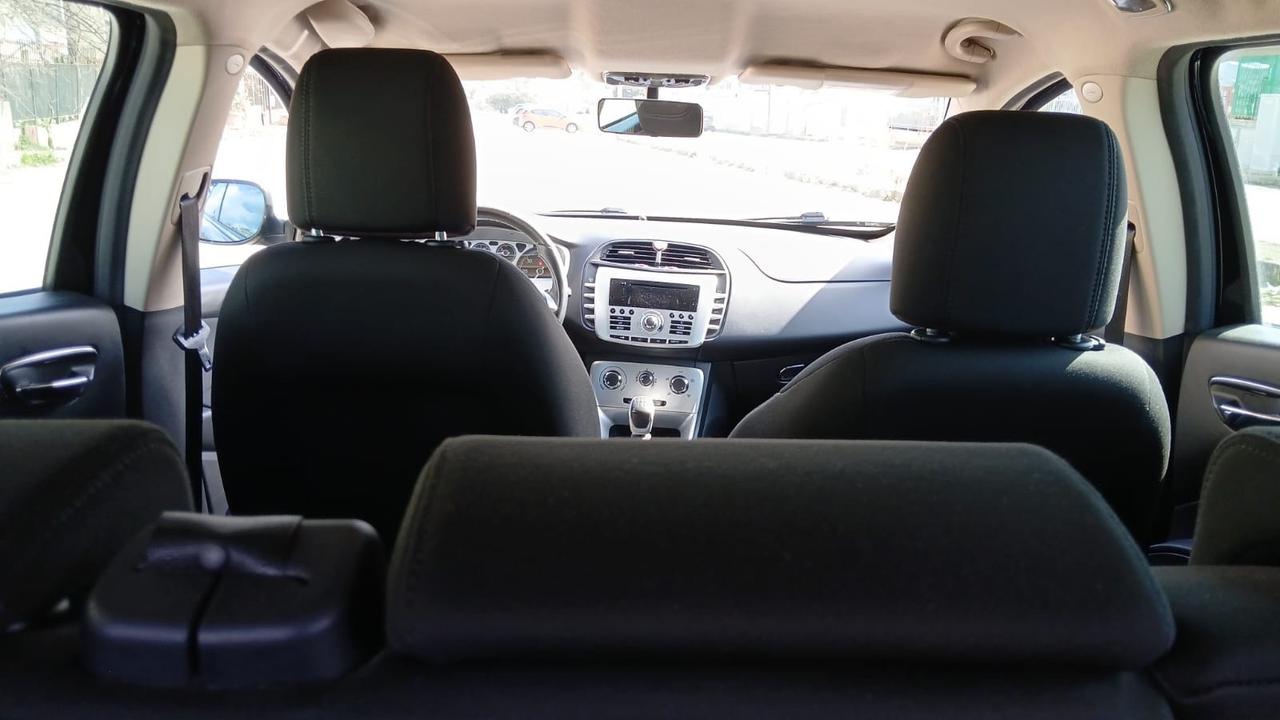 Lancia Delta 1.6 MJT DPF 105 CV Steel