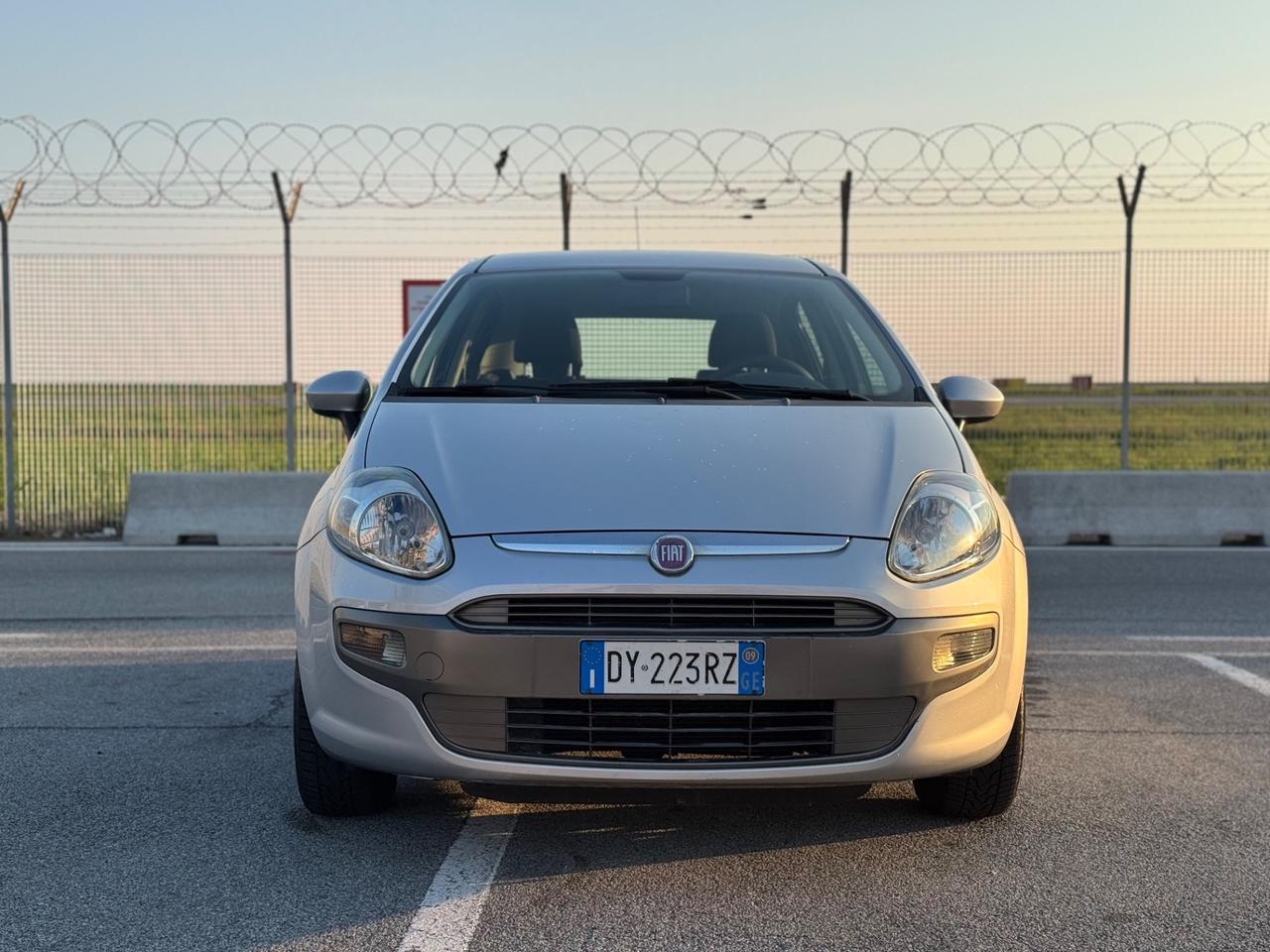 FIAT PUNTO EVO 1.4 BENZINA GPL 12 MESI DI GARANZIA