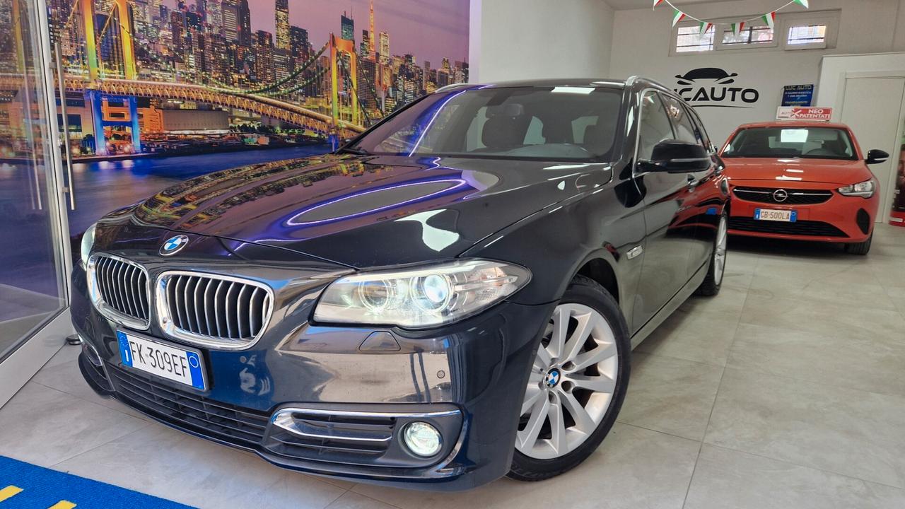 Bmw 520 520d xDrive Touring Luxury