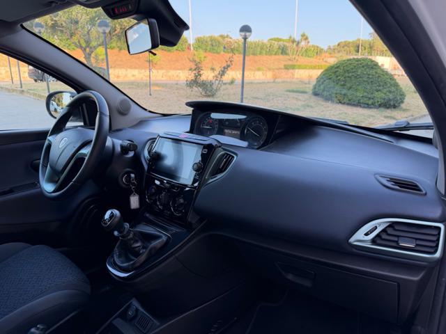 LANCIA Ypsilon GOLD MY24+RETROCAMERA+WIRELESS+NAVI