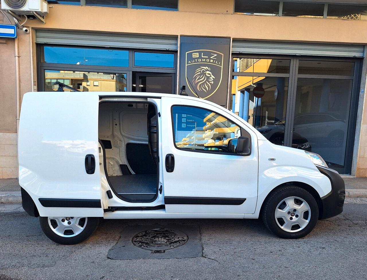 Fiat Fiorino 1.3 MJT 95CV Combinato Adventure
