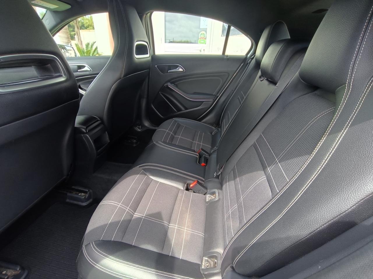 Mercedes-benz Classe A 180 d Automatic Sport - 2016
