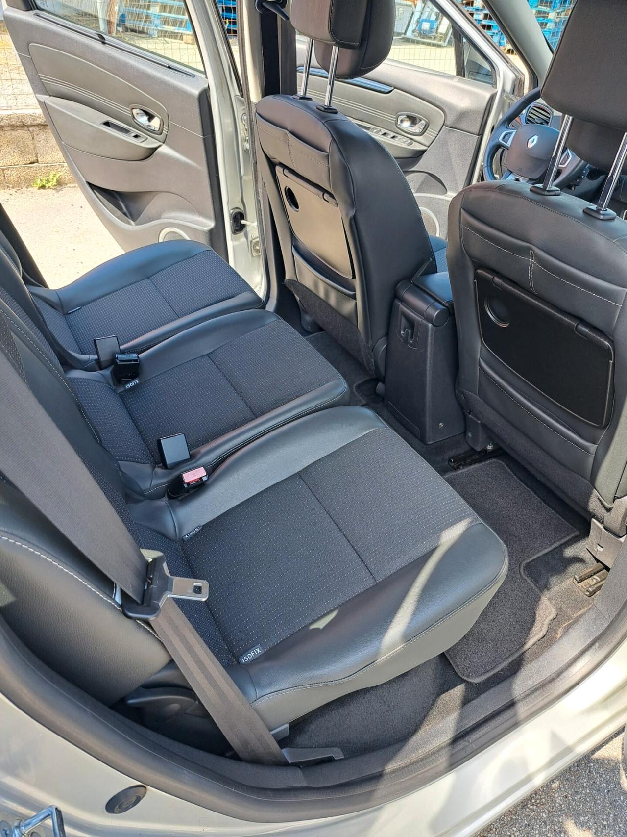 Renault Scenic Scénic X-Mod 1.6 dCi 130CV Dynamique