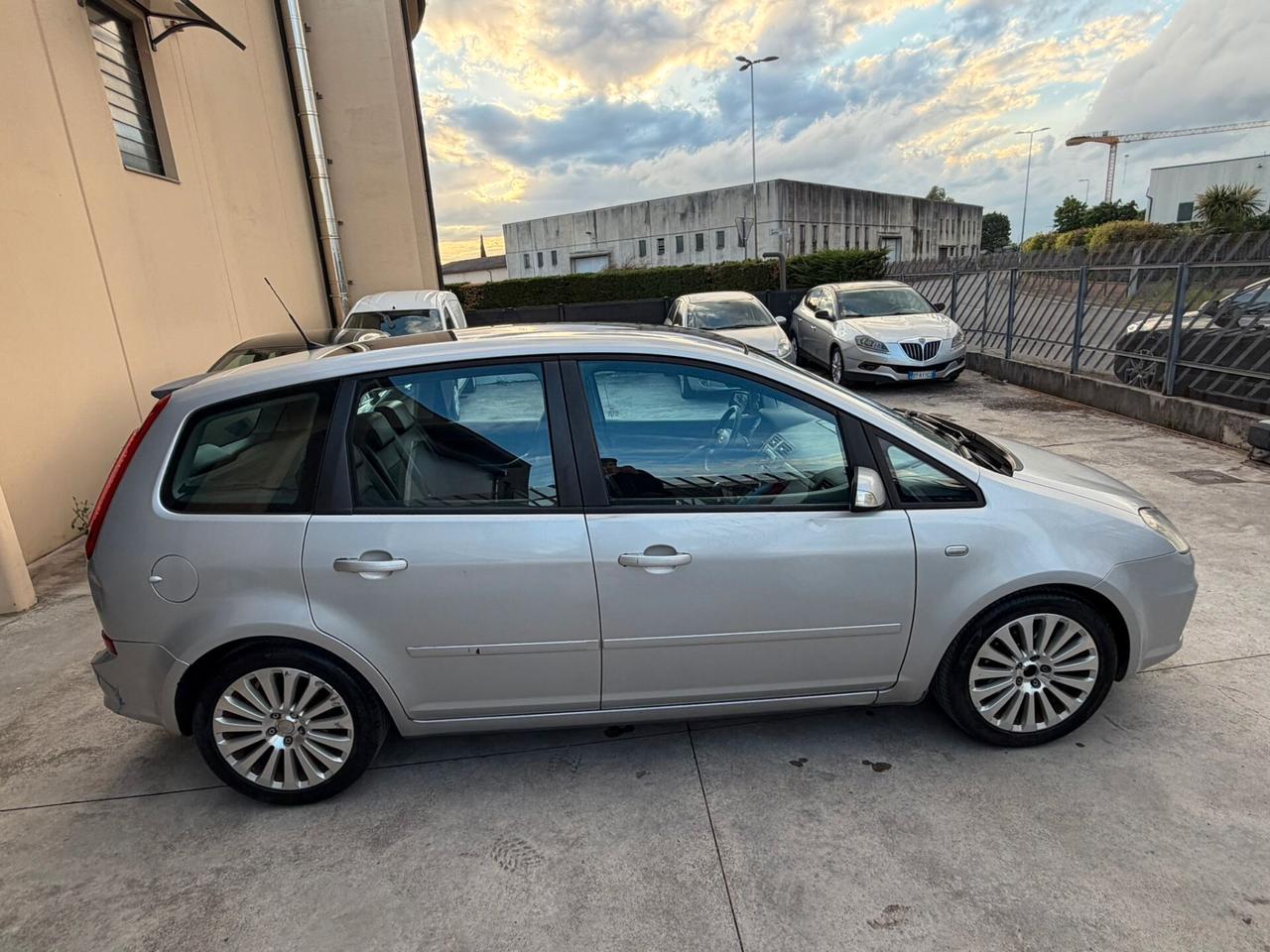 Ford C-Max Focus 1.6 TDCi (90CV) Ghia