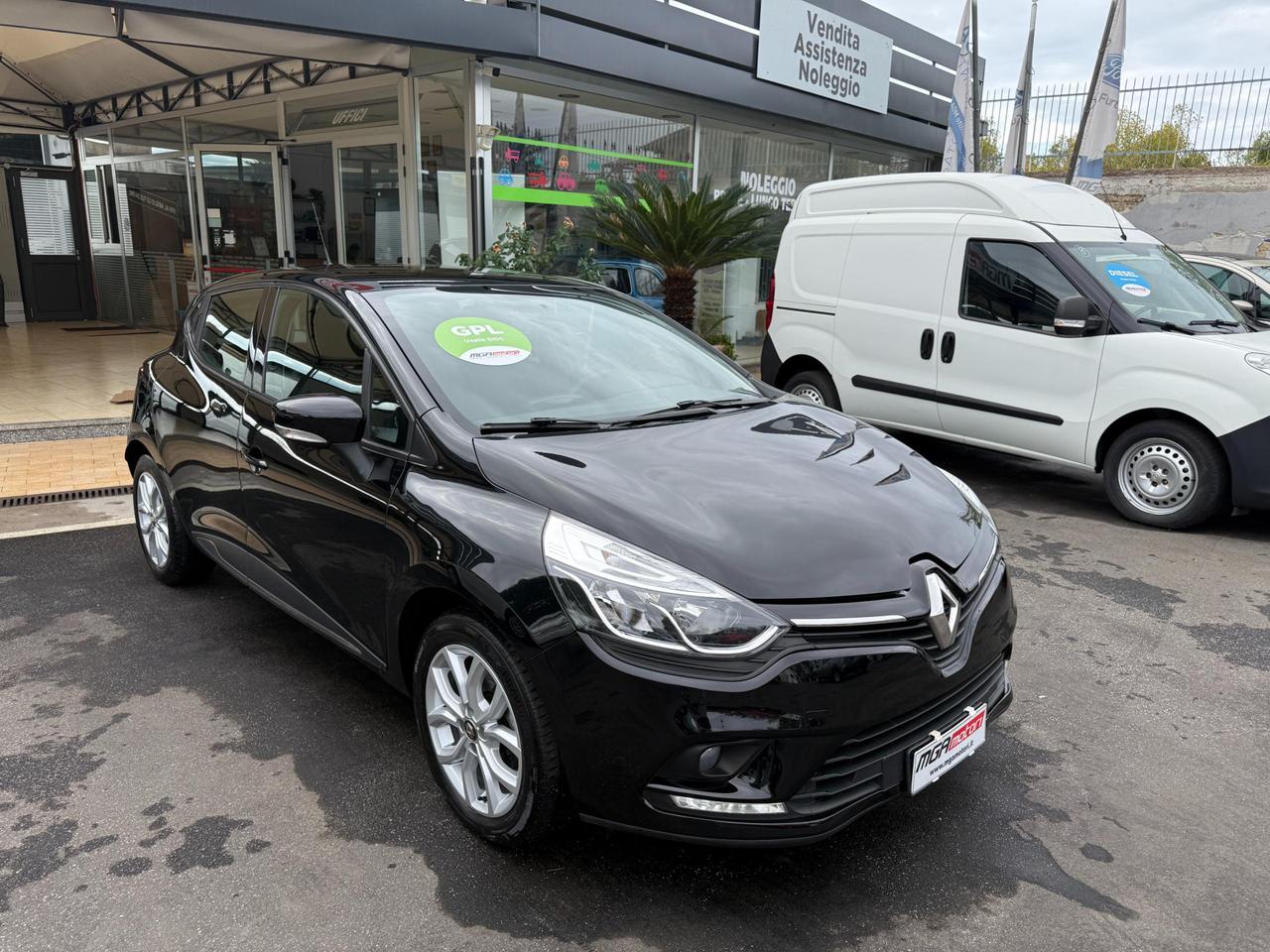 Renault Clio 5 Porte Clio 0.9 tce energy Business Gpl 90cv my18