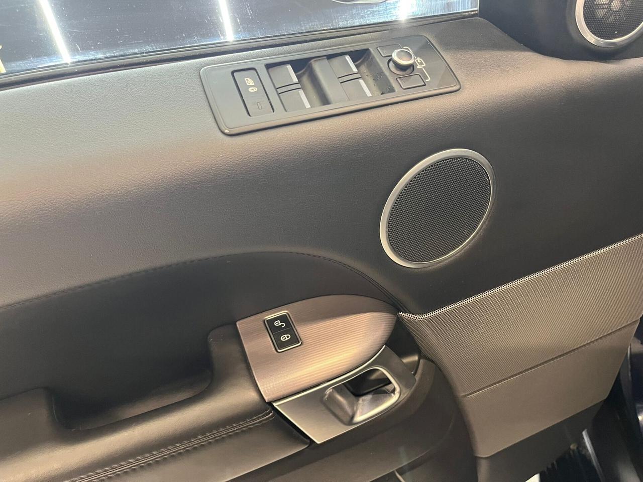 Land Rover Range Sport 3.0 TDV6 HSE Dynamic