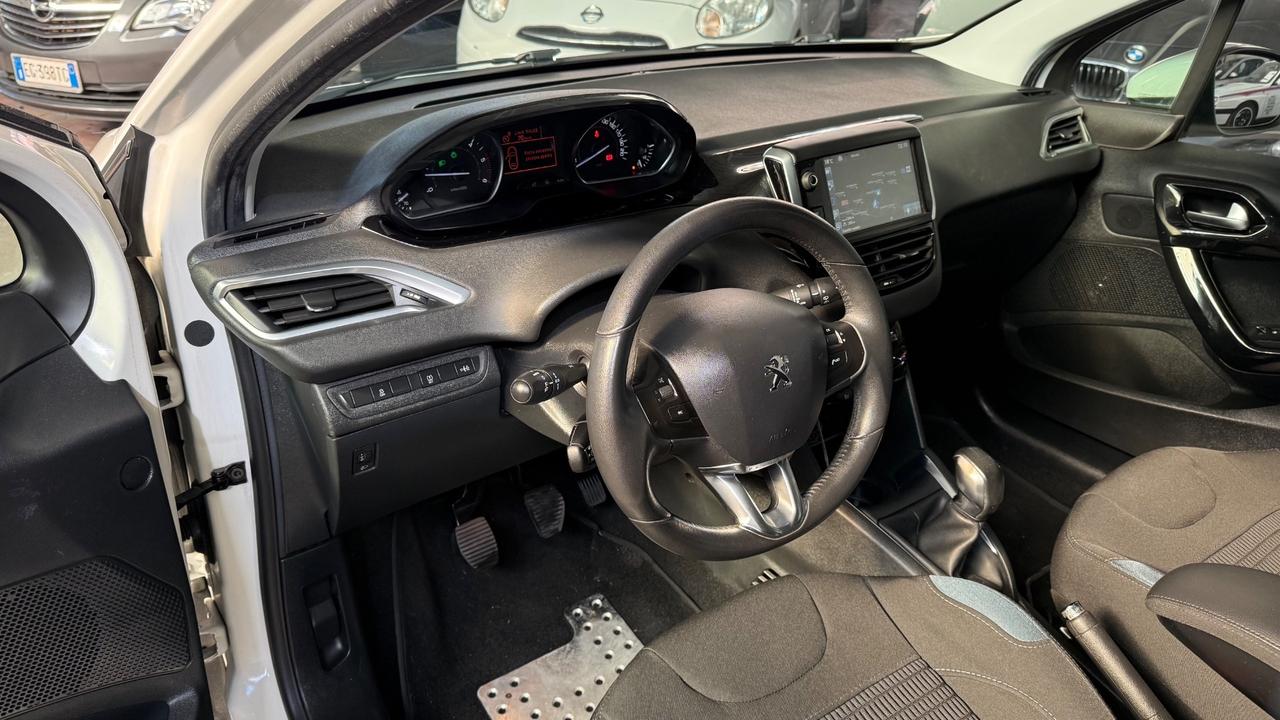 Peugeot 208 1.4 HDi 68 CV 5 porte Allure