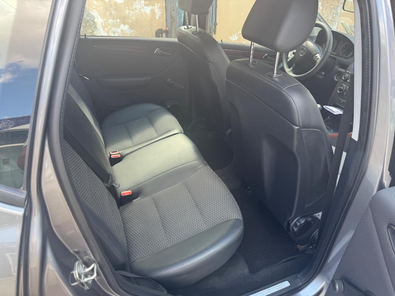 Mercedes-benz A 160 BlueEFFICIENCY Avantgarde