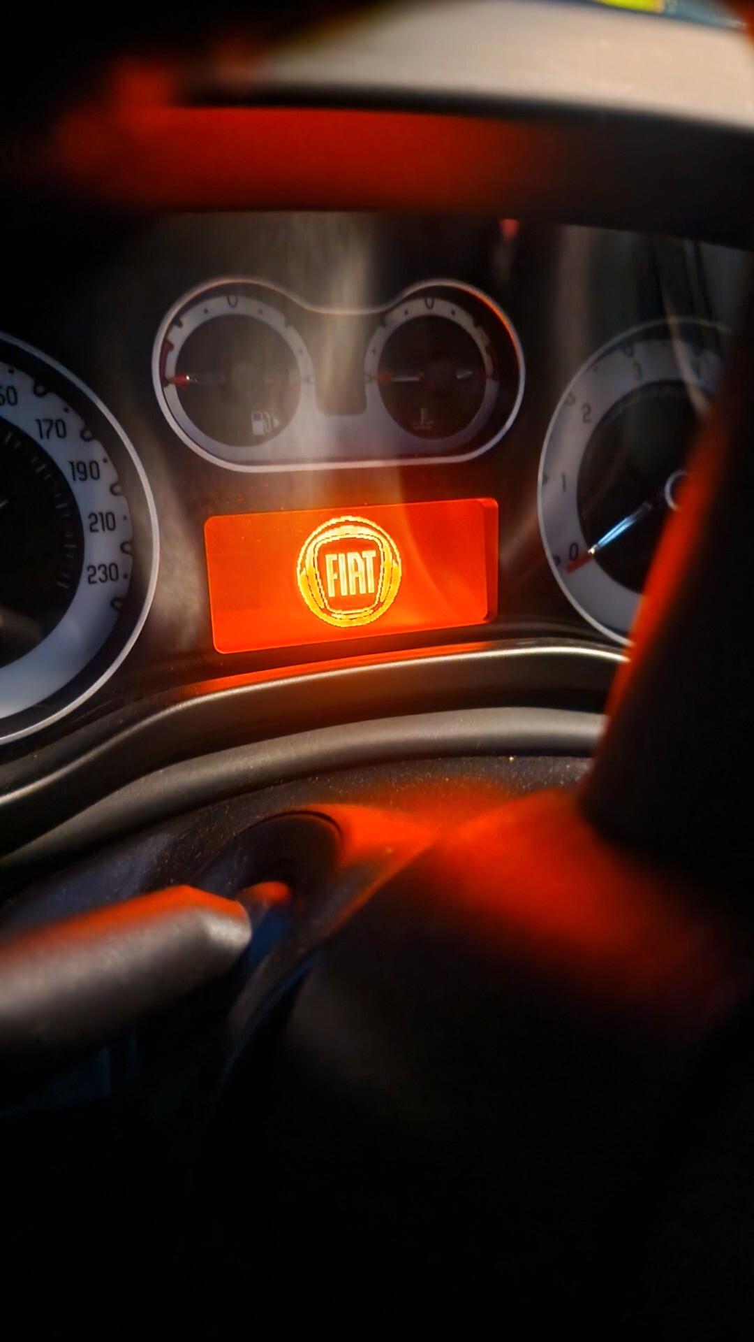 Fiat 500L 1.4 95 CV Lounge