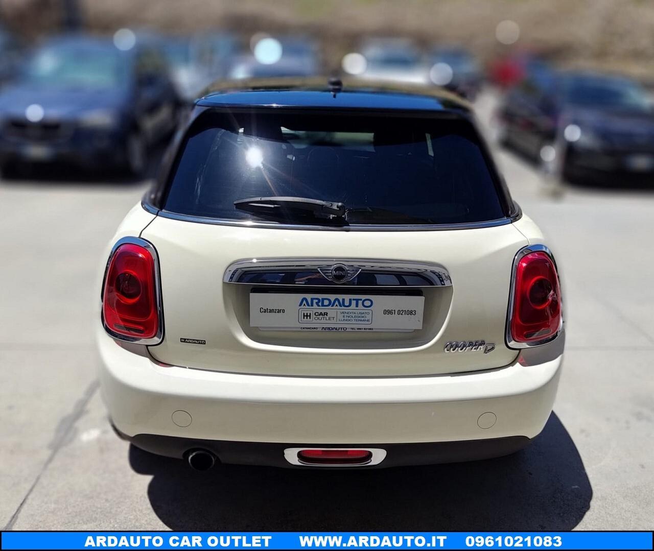 Mini Cooper D 1.5 XL 5 porte