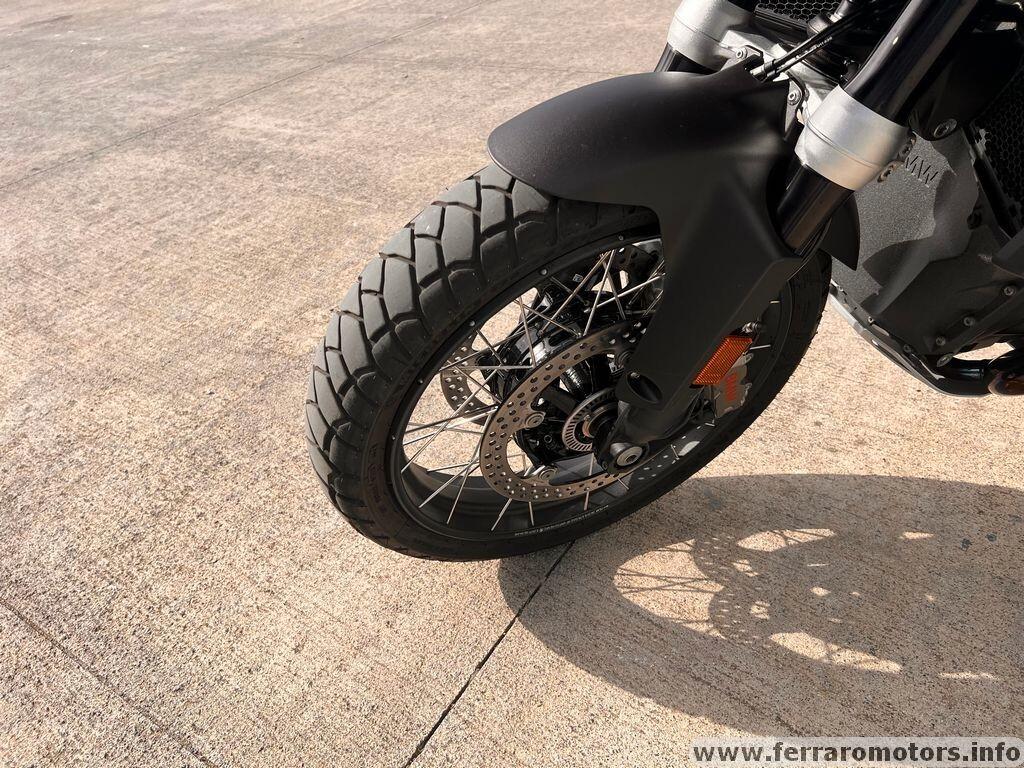 Bmw R 1300 GS trophy a soli 229 euro al mese