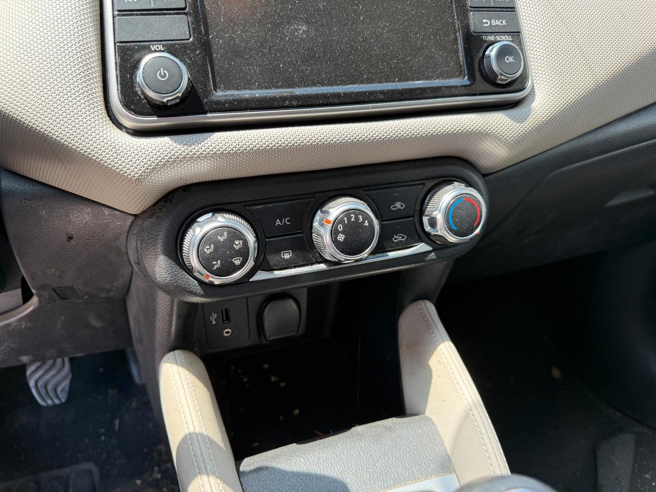 NISSAN MICRA ANNO 2018 1.5 DIESEL *SINISTRATA