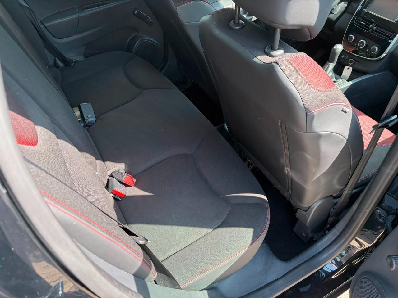 Renault Clio 1.2 75CV 5 porte Wave