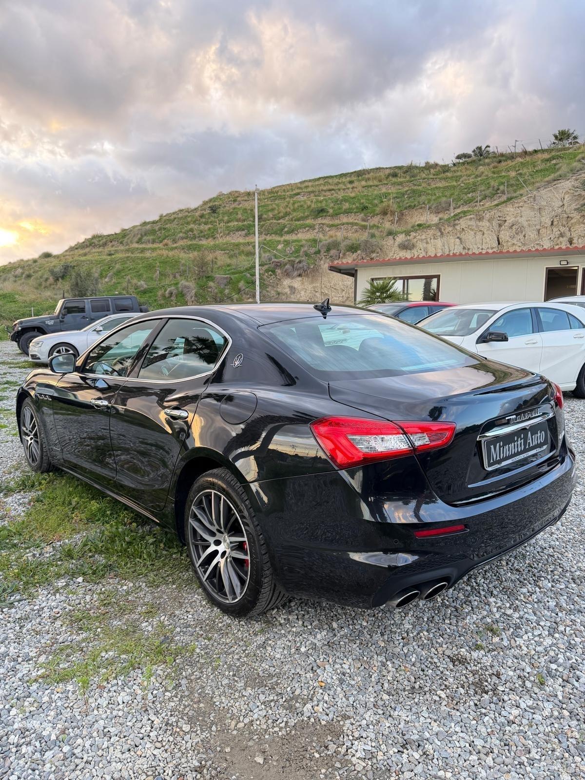 Maserati Ghibli V6 Diesel 275 CV gransport