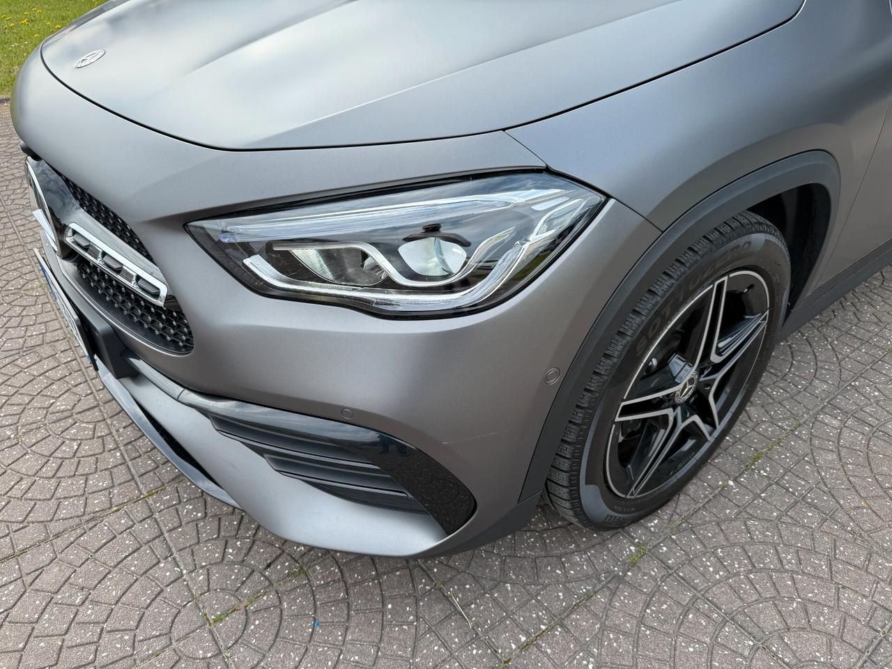 Mercedes-benz GLA 200 Automatic Premium