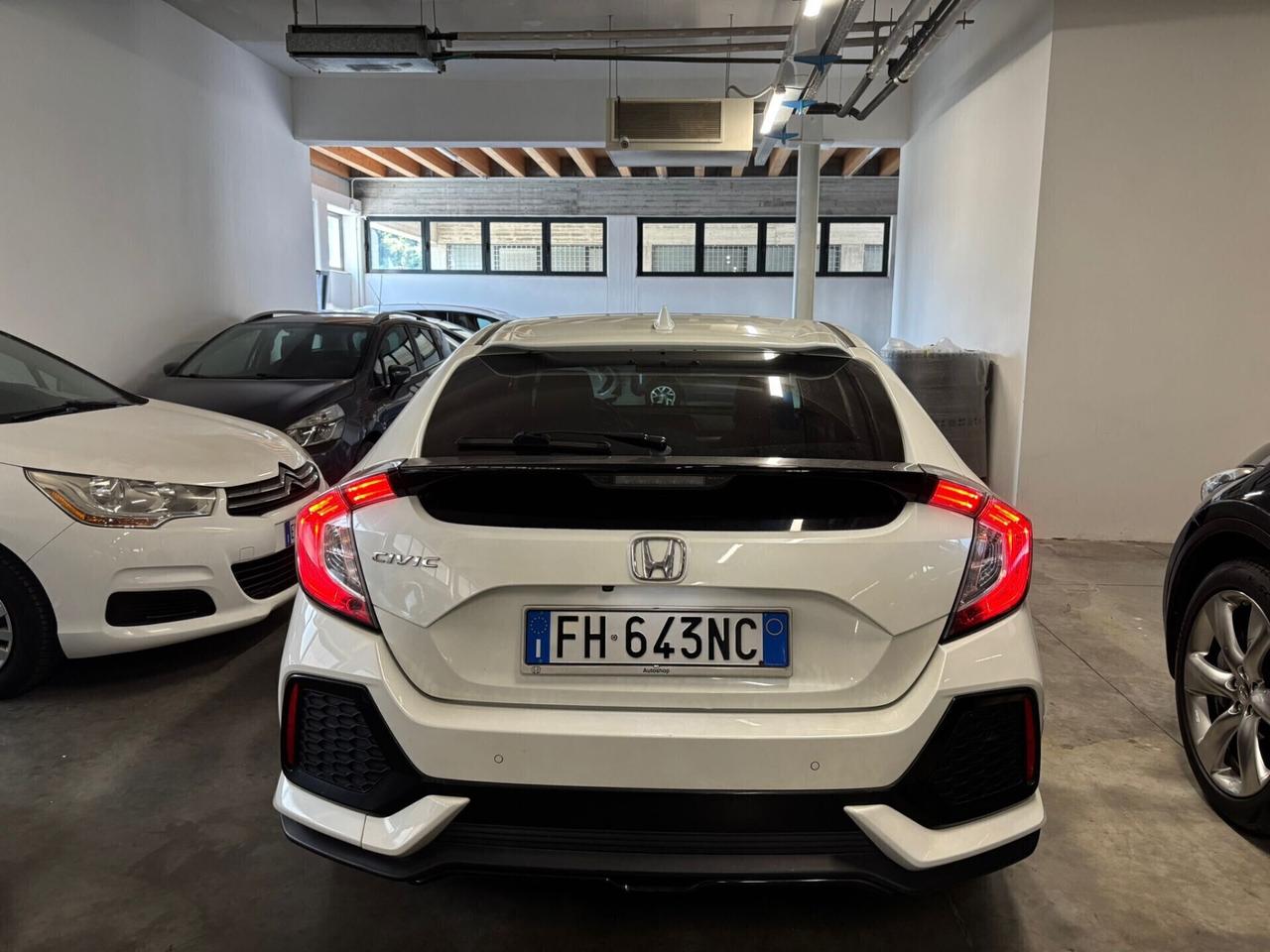 Honda Civic 1.0T Benzina PREMIUM Executive