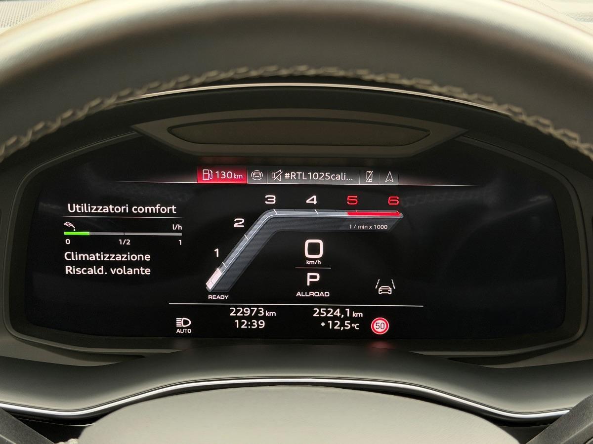 New Audi Q8 50TDI Quattro S-line Identity Black 286CV