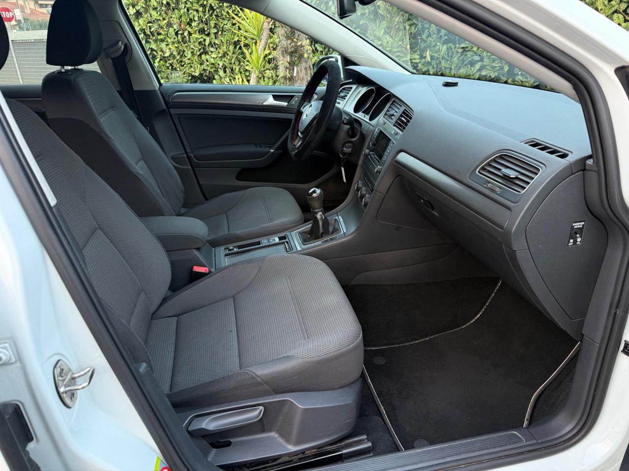 VOLKSWAGEN GOLF 7 BUSINESS 1.6 TDI 105CV