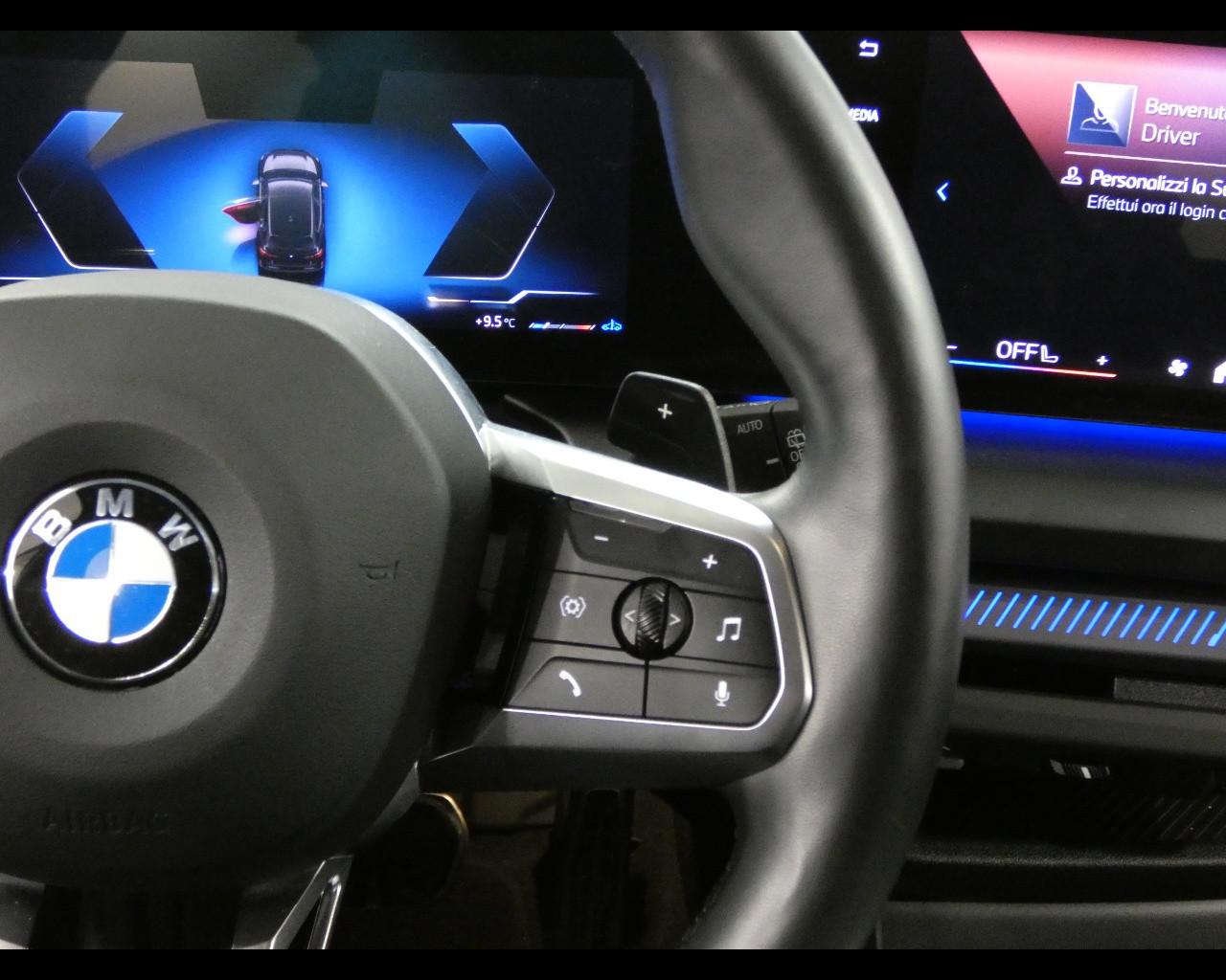 BMW Serie 1 (F70) - 118d MSport