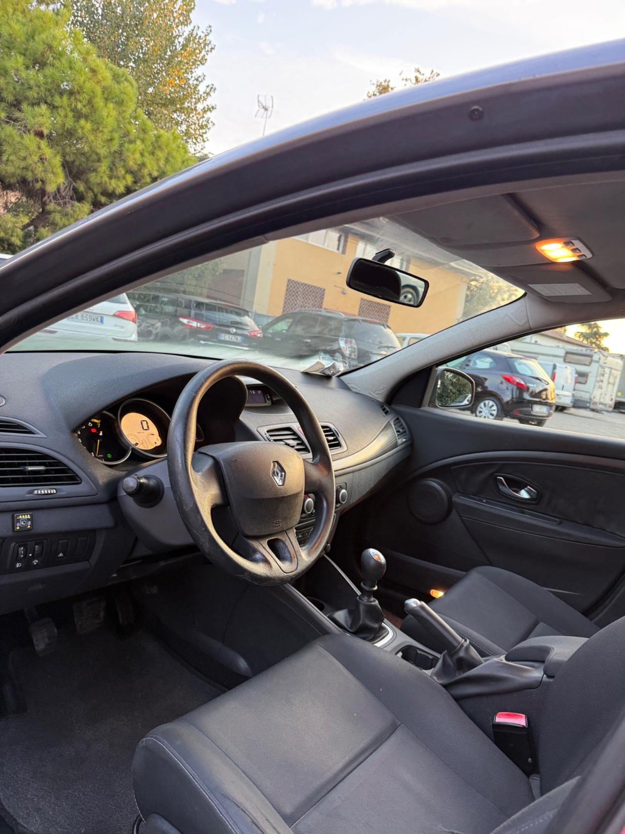 Renault Megane Mégane 1.6 GPL Confort