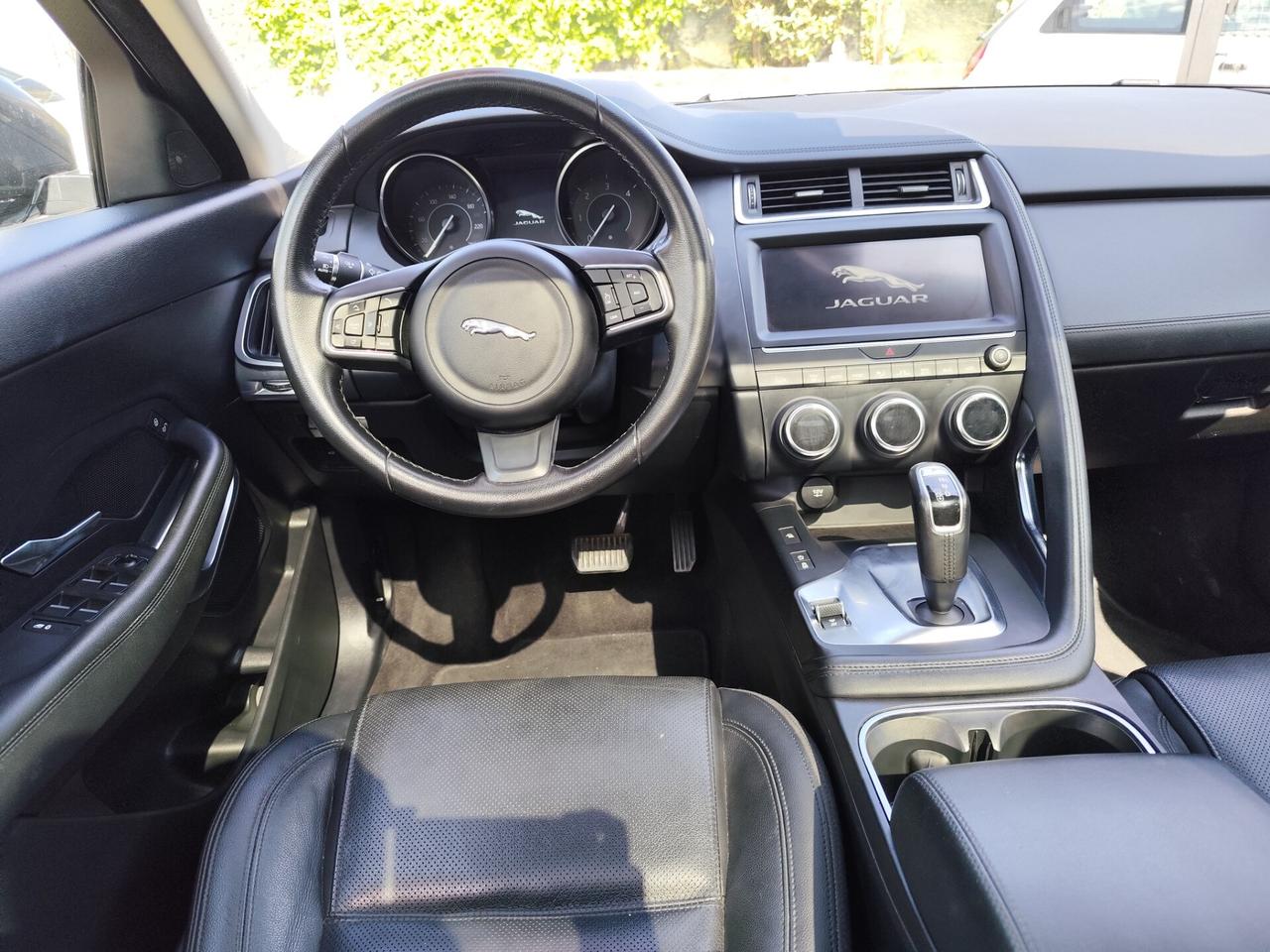 JAGUAR E-Pace (X540) E-Pace 2.0D 180 CV A...