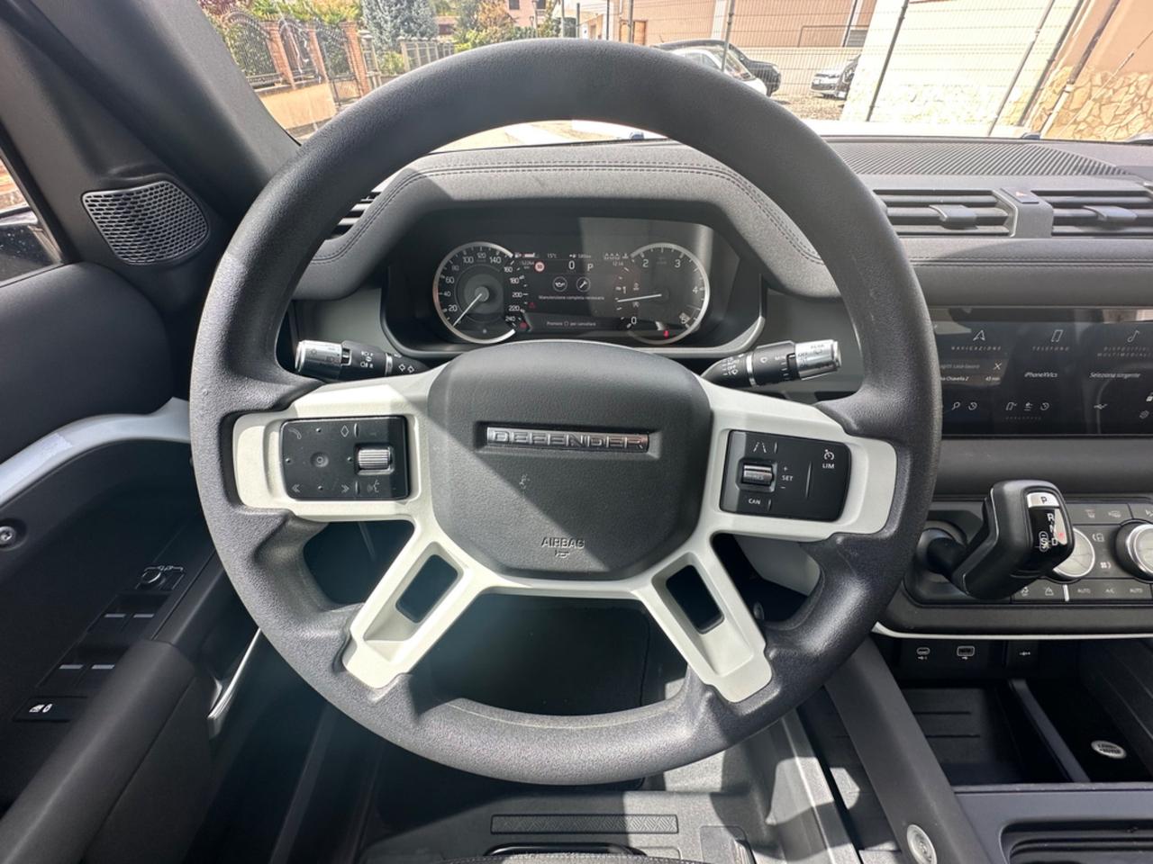 Land Rover Defender 110 3.0D I6 200 CV AWD Auto S