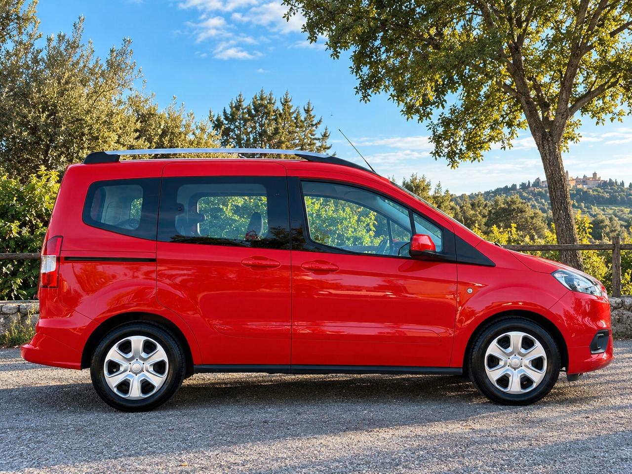 Ford Tourneo Courier 1.0 EcoBoost 100 CV Plus