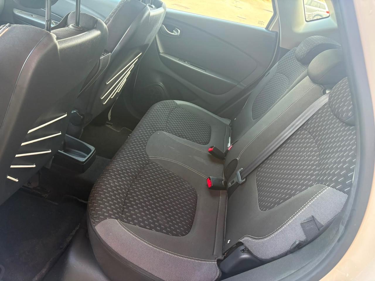 Renault Captur dCi 8V 90 CV Sport Edition