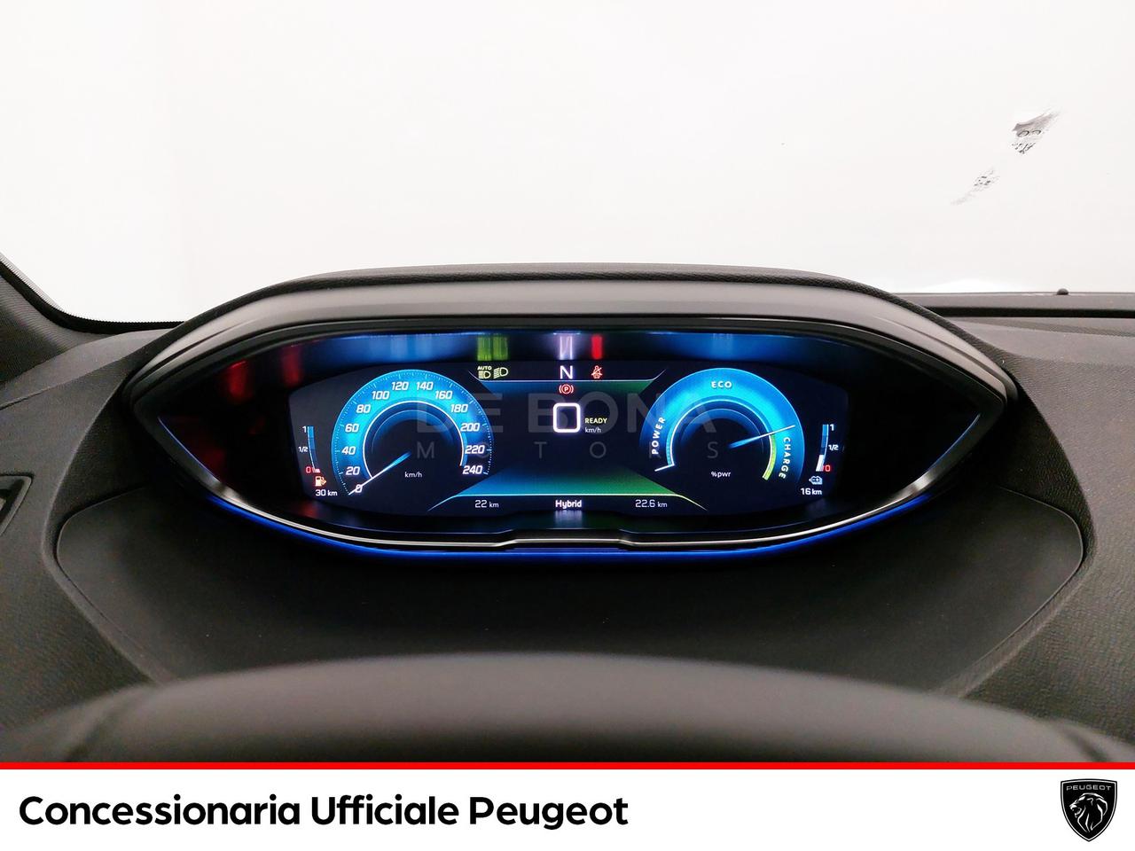 Peugeot 3008 1.6 hybrid4 phev allure pack 300cv e-eat8