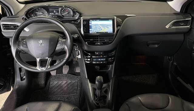Peugeot 208 1.2 e-vti 12v 82CV Allure