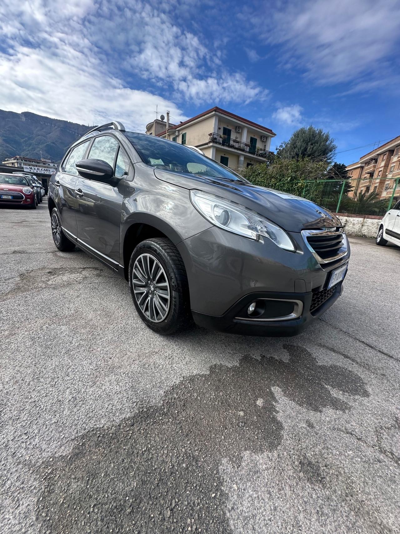Peugeot 2008 1.6 e-HDi 92 CV Stop&Start Urban Cross