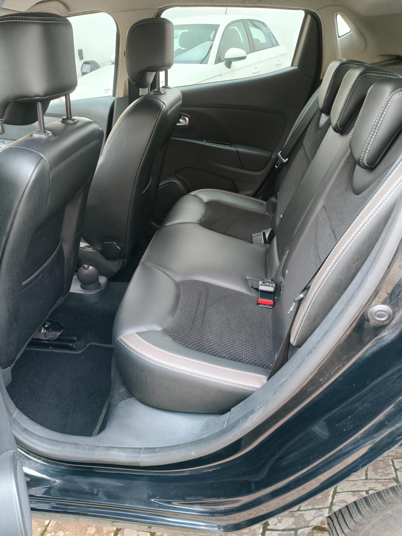 Renault Clio dCi 8V 90CV EDC Start&Stop 5 porte Energy Intens