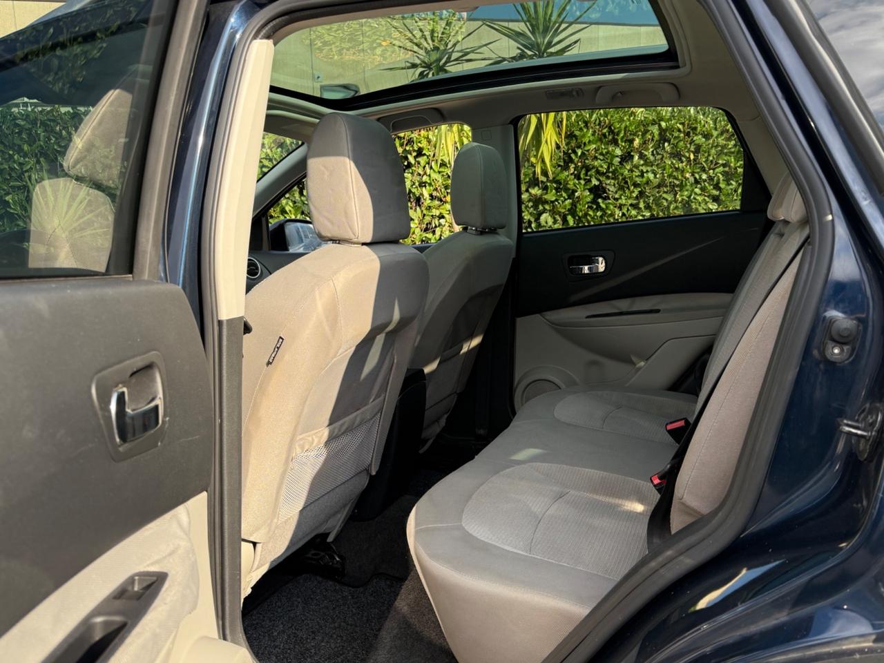 Nissan Qashqai 2.0 dCi 4x4 NAVI TETTO PANORAMICO