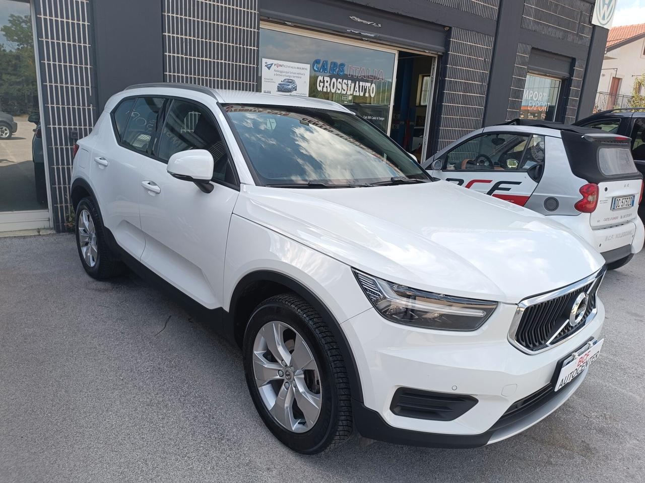 Volvo XC40 T2 Geartronic Momentum