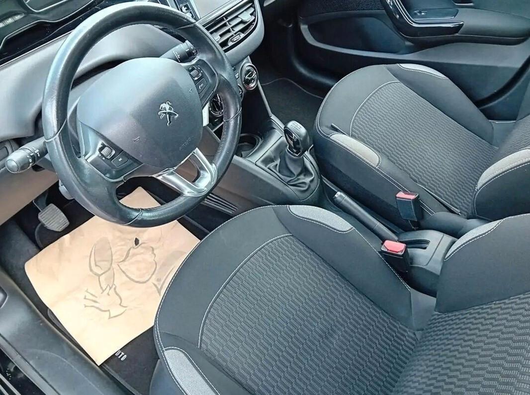 Peugeot 208 BlueHDi 100 S&S 5 porte Allure